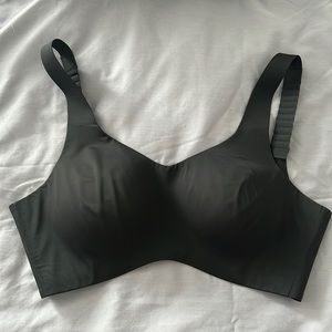 Size 6 Knix Catayst bra - black - EUC